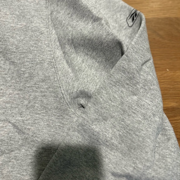 NFL Gray and Red 49ers Men's Sweatshirt - Picture 3 of 5